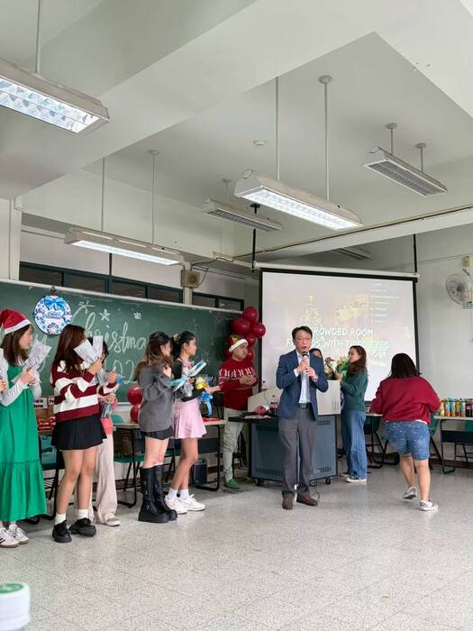 2025 Freshman Christmas PartyImage